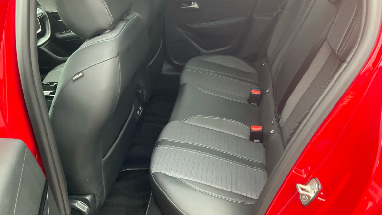 Peugeot 208 1.2 PureTech 100 Allure Premium 5dr EAT8 Petrol Hatchback